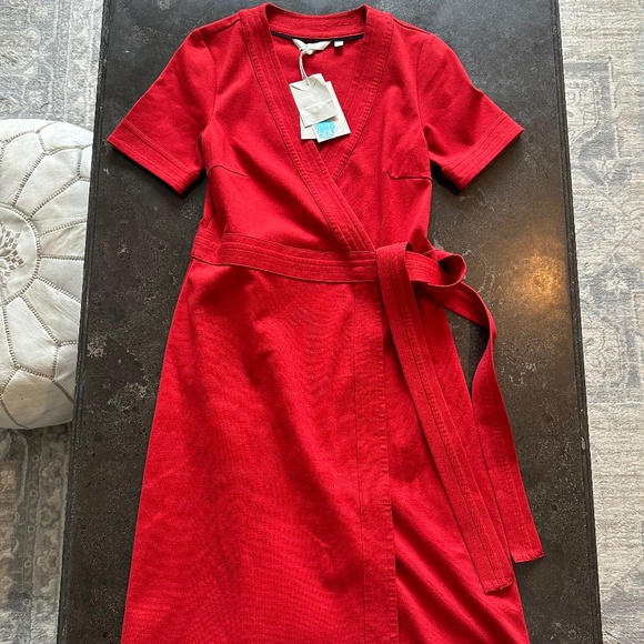 Boden Dresses & Skirts - NWT Boden women’s wrap dress size 2 regular